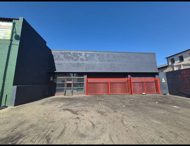 495M² WAREHOUSE TO LET IN KRUGERSDORP CENTRAL